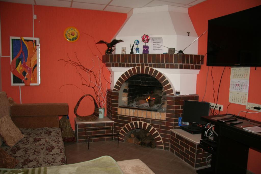 Hostel Geo Gomel Exterior foto